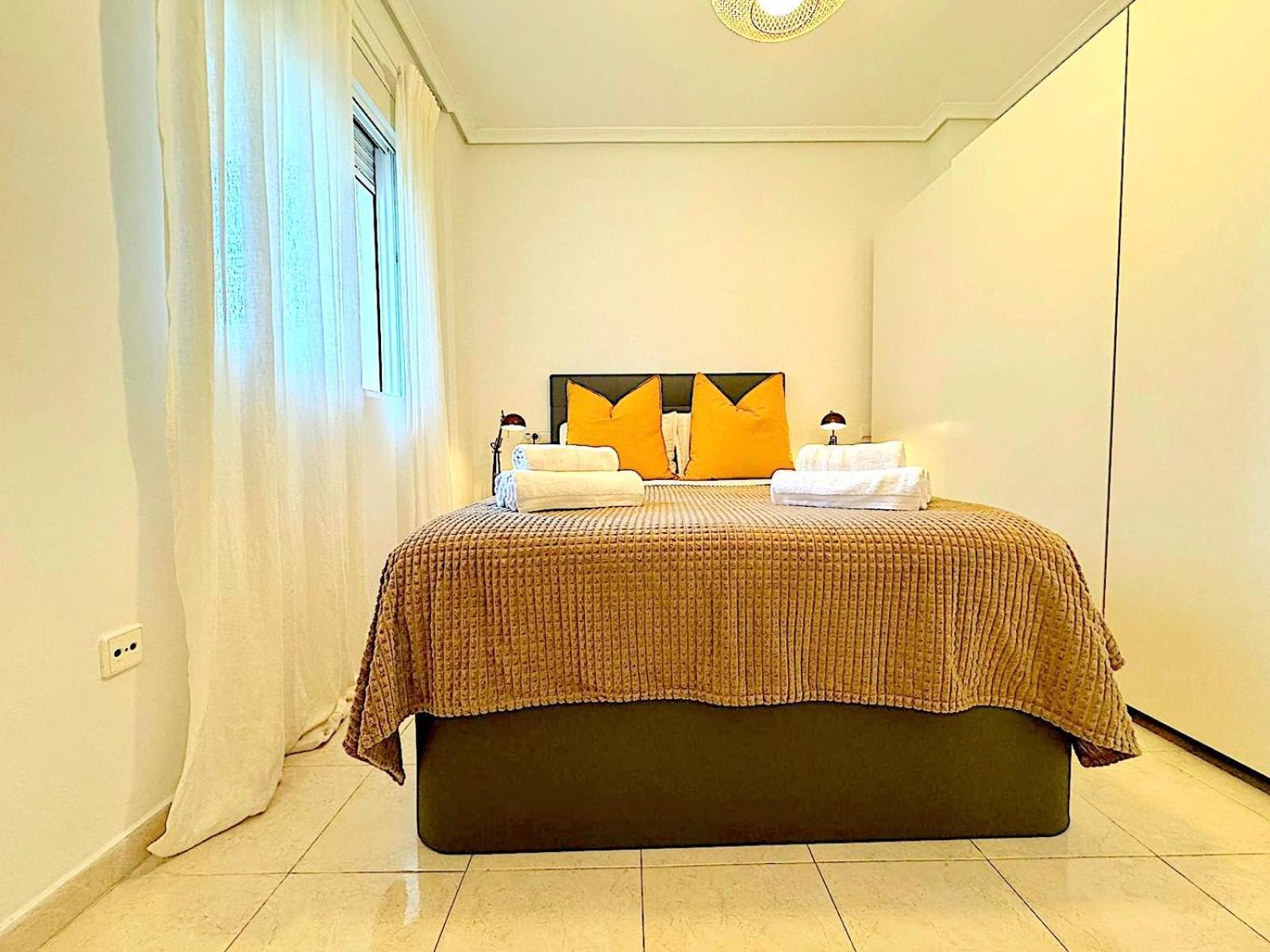 Atico Con Jacuzzi Privado , 1 Min Walk De Playa Levante Santa Pola Eksteriør billede